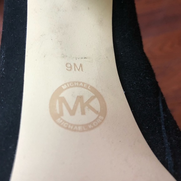Michael Kors Black Suite Ankle Boot - Picture 3 of 3